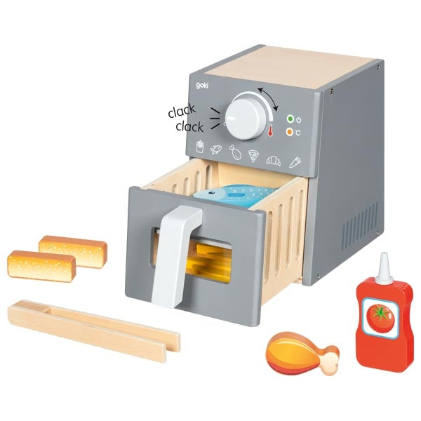 Airfryer with accessories