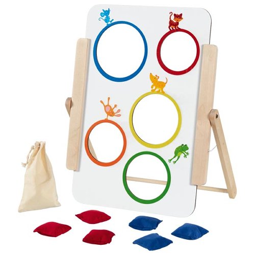Target throwing game